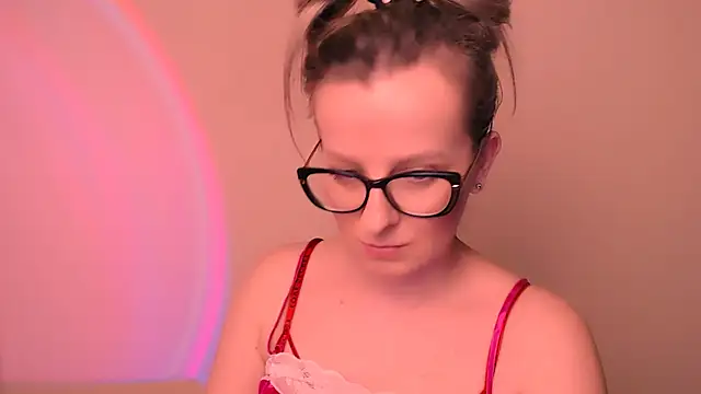 AnnePeach's cam snapshot