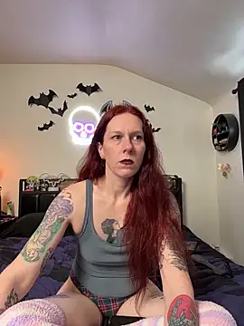 ScarletPanes's cam snapshot