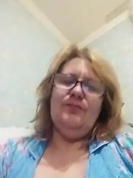 Forest-Lady live sex cam