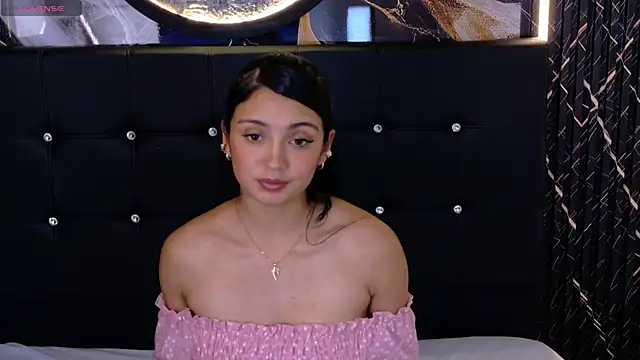 _ArianaToroo's cam snapshot