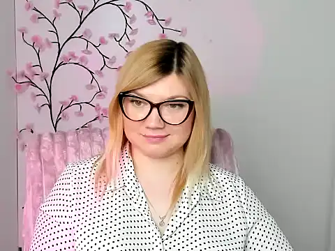 Lola_moree's cam snapshot