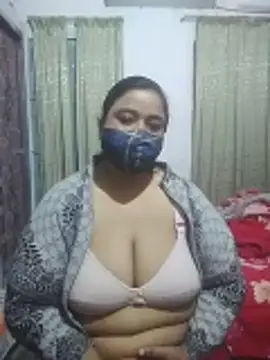 momo_loves's cam snapshot