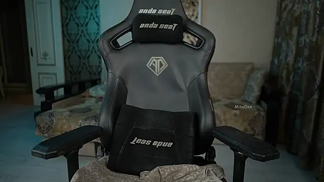 mike0xx live sex cam