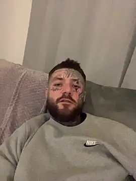 magicmichaell live sex cam