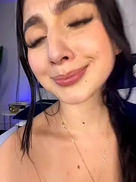 BustedAngelXXX live sex cam