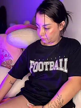 Tammy_Godoy's cam snapshot