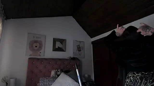 CelessteRedds live sex cam