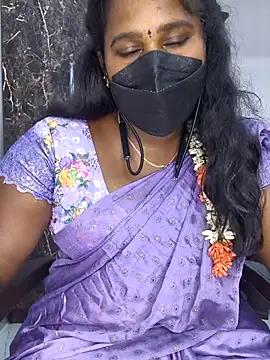 Tamil_flowergril's cam snapshot