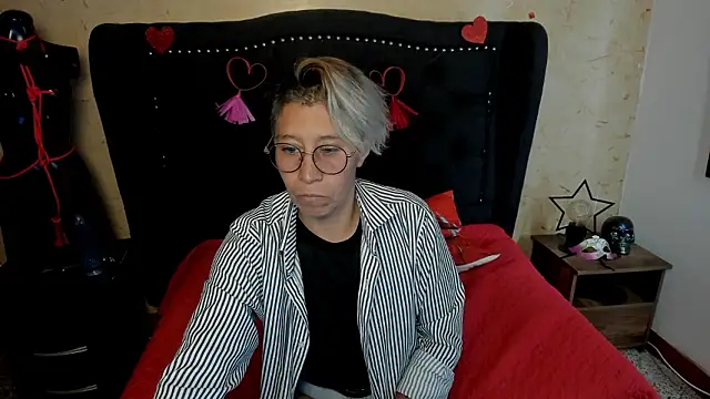 Kali_Panther live sex cam