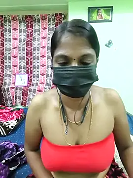 Tamil_Ishu's cam snapshot