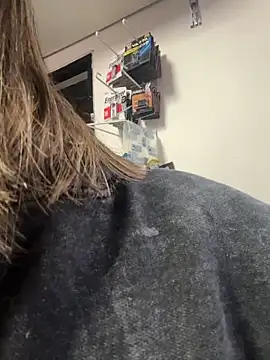 Andrea_19blonde live sex cam