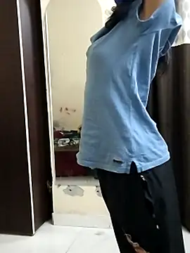 Rani_janam_'s cam snapshot