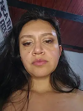 lombarlana-89 live sex cam