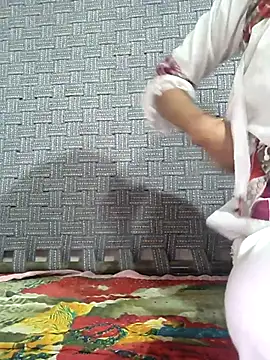 LOVELYKAJALBHABHI's cam snapshot