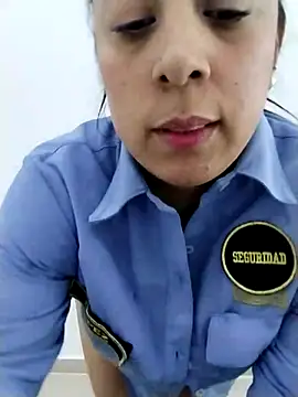 CRISTAL__11's cam snapshot