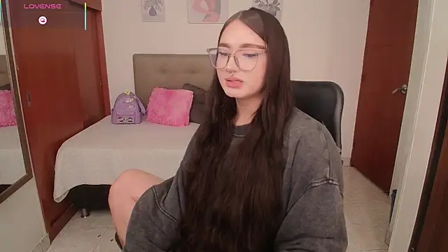 Miley_Baker live sex cam