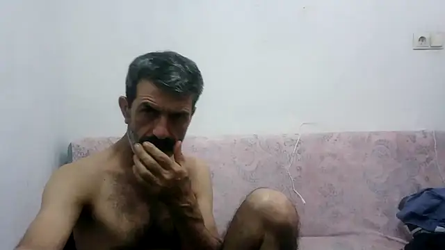 kobratrk21's cam snapshot