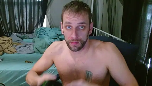 cguffey2284's cam snapshot