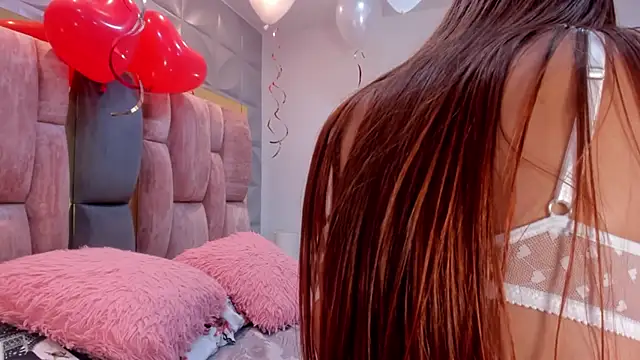 Charlotte_Ice1's cam snapshot