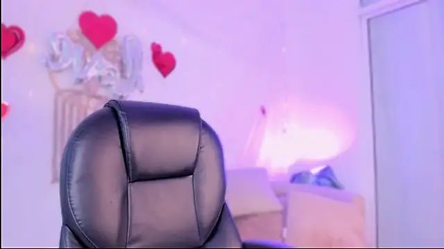 saray_halam's cam snapshot