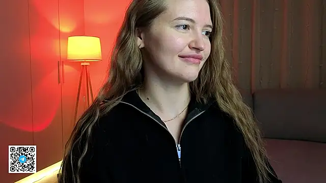 TesssaHart's cam snapshot