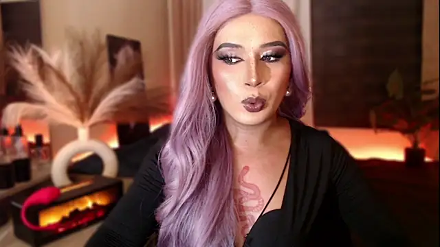 mslilly_croft live sex cam