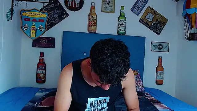 camilosmithh live sex cam