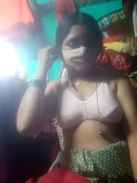 Desiwife7866's cam snapshot