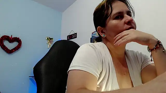 victoria_jones's cam snapshot