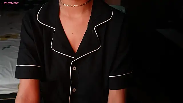 Misha-Malhotra's cam snapshot