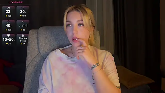 ariashaa's cam snapshot