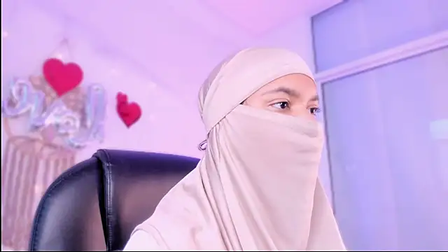 saray_halam's cam snapshot