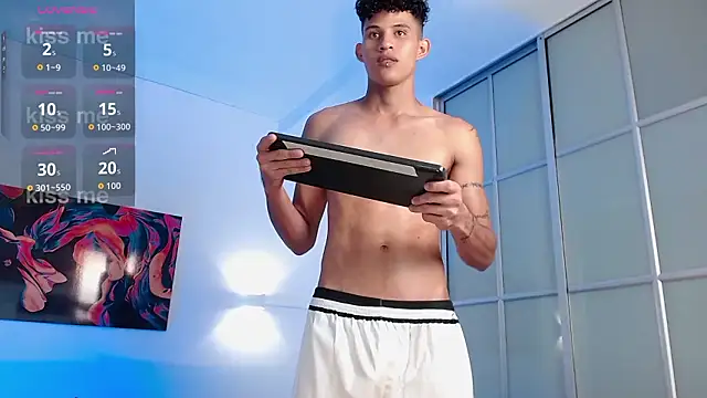 KamiSuarez live sex cam