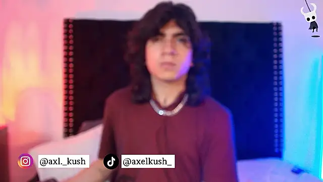Axell_Kussh live sex cam