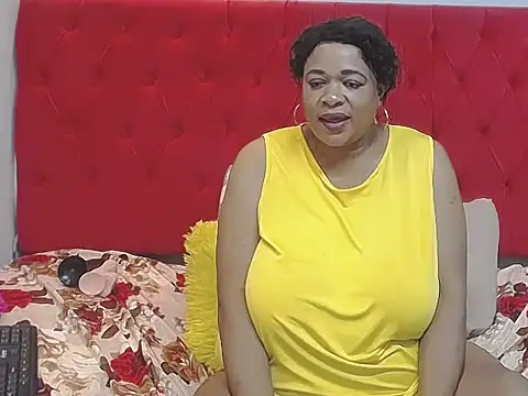 BustyQueenXXL's cam snapshot