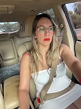 Gatitacarlita live sex cam