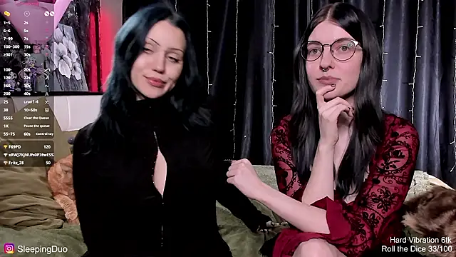 SleepingDuo live sex cam