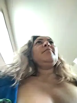 Lunita86 live sex cam