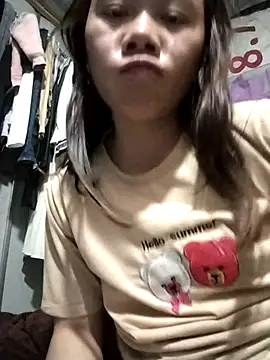 Bella-222's cam snapshot