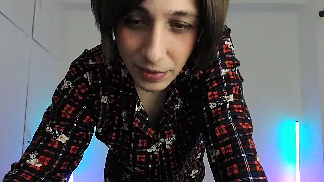 HoneyValentine live sex cam