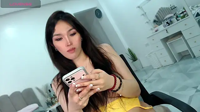 LoveMarieFoxxx live sex cam