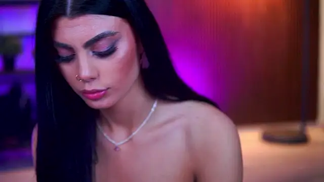 RavennaDArcy's cam snapshot