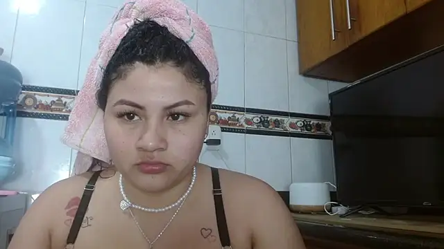 Baby_dirt's cam snapshot