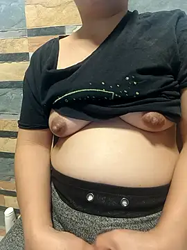 squirtshantal's cam snapshot