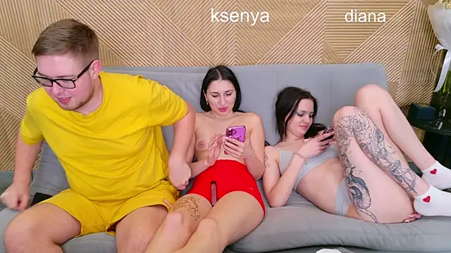 Ksenny's cam snapshot