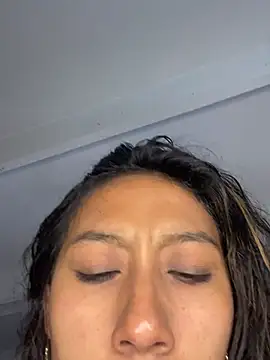 StefanyLuxe_18's cam snapshot