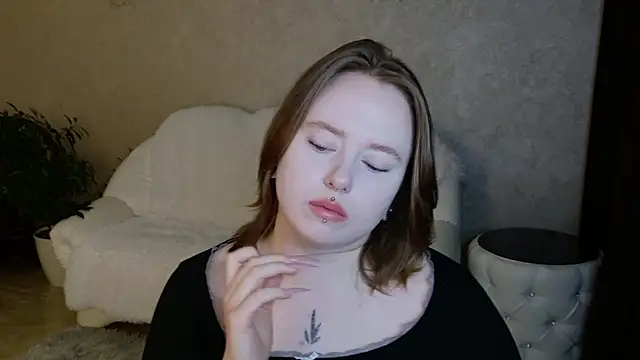 SelenaAsti's cam snapshot