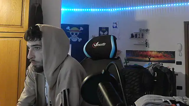 maestroboris95's cam snapshot