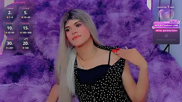 Sky_Rivers live sex cam