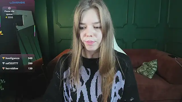 _Tina_Tayllor_'s cam snapshot